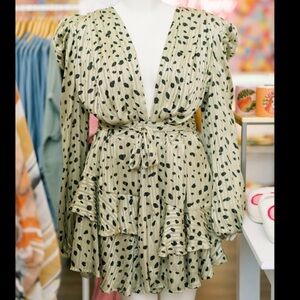 LONG SLEEVE POLLA DOT ROMPER